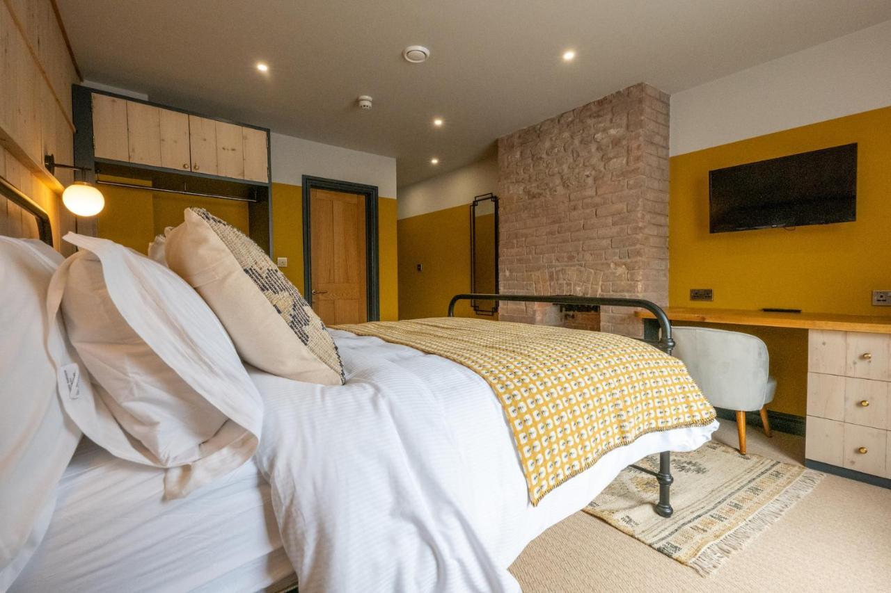 The Sheep And Penguin Hotel Wells Exterior foto